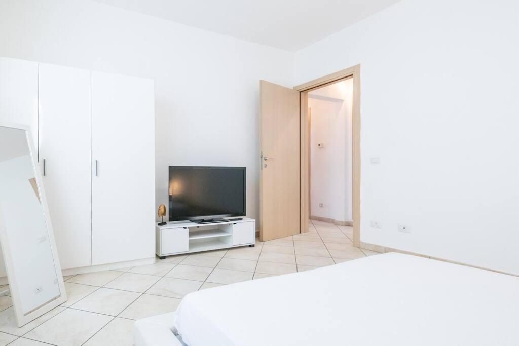 -Villa Emily- Parking, Garden & Wi-Fi Пиза Экстерьер фото